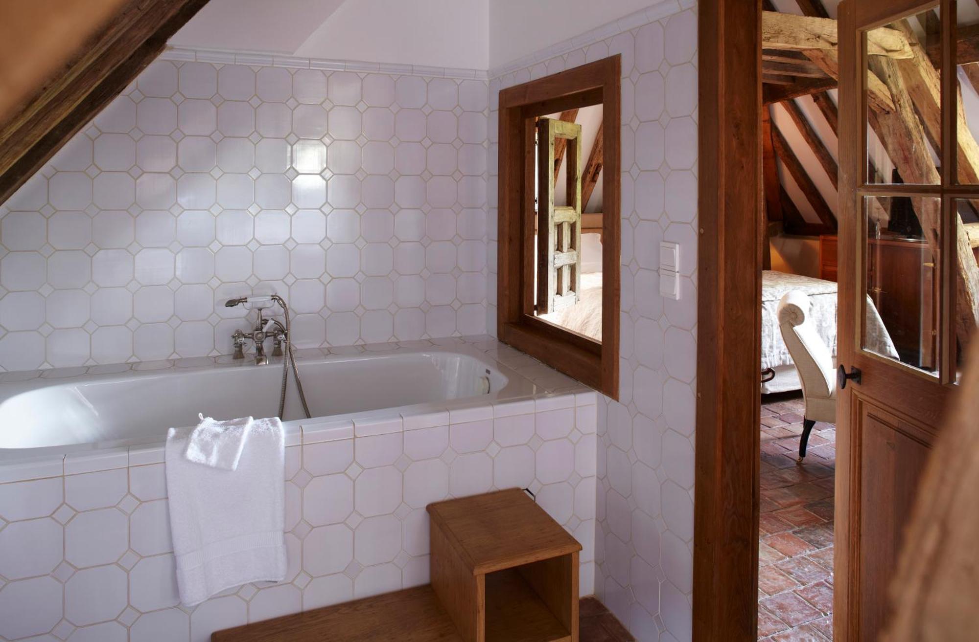 La Borde - Teritoria Hotel Leugny Bagian luar foto